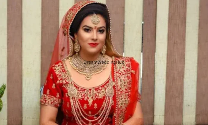 Dreamerz Look Beauty Academy Salon